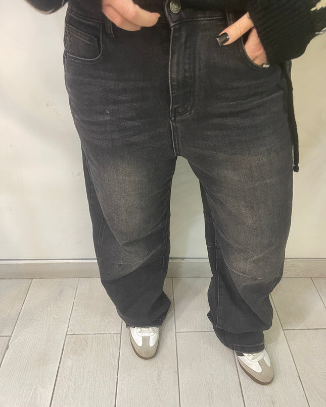 NEW JEANS BLACK